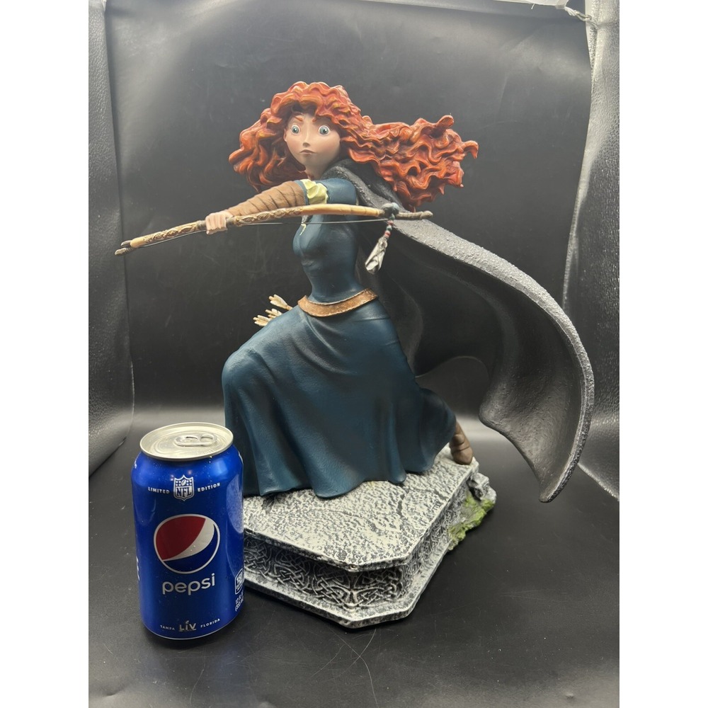 DISNEY Pixar BRAVE Large MERIDA Figure Sculpted Statue Limited Edition 2500 Read